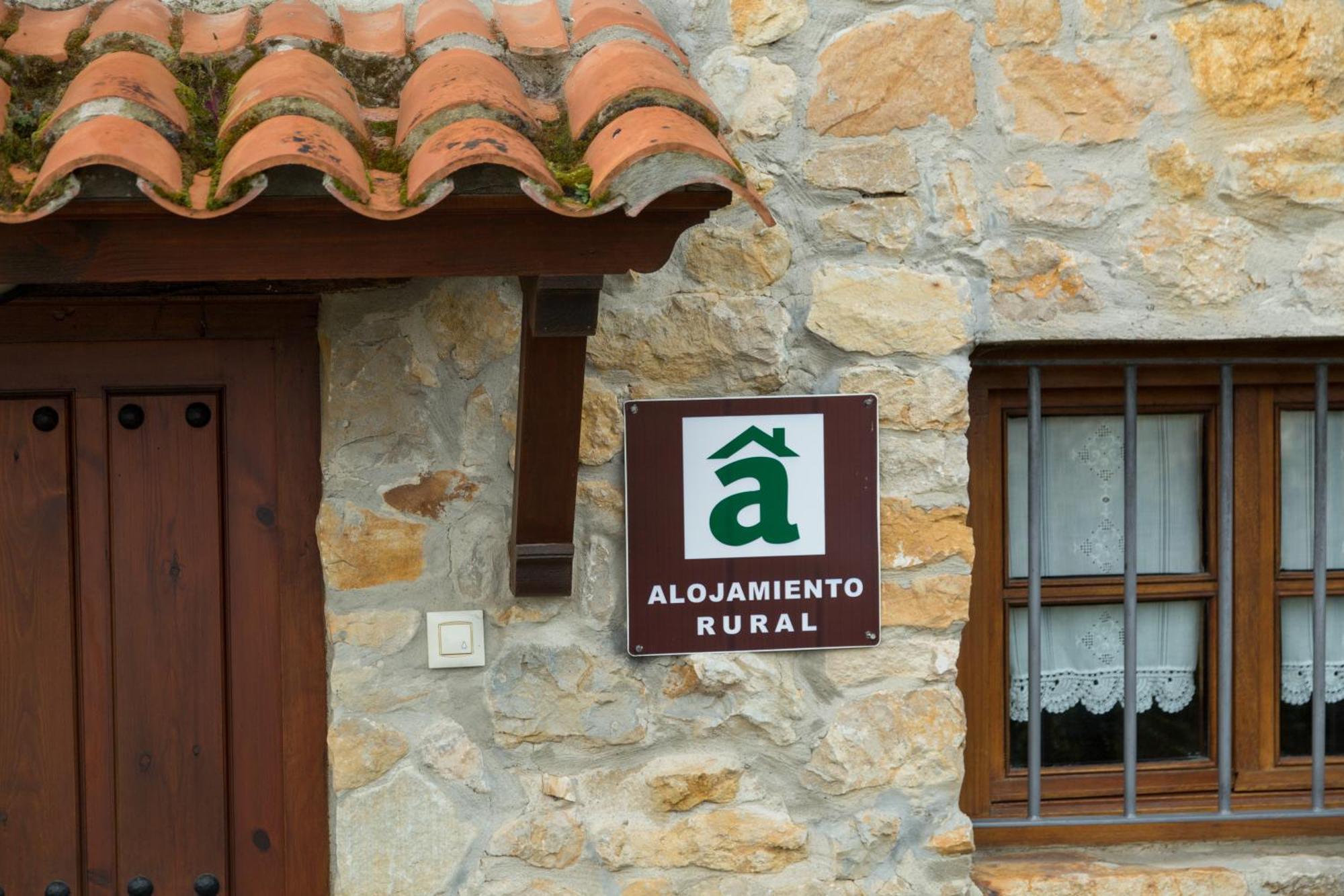 Viviendas Rurales Fuente Domingo Santillana del Mar Eksteriør billede