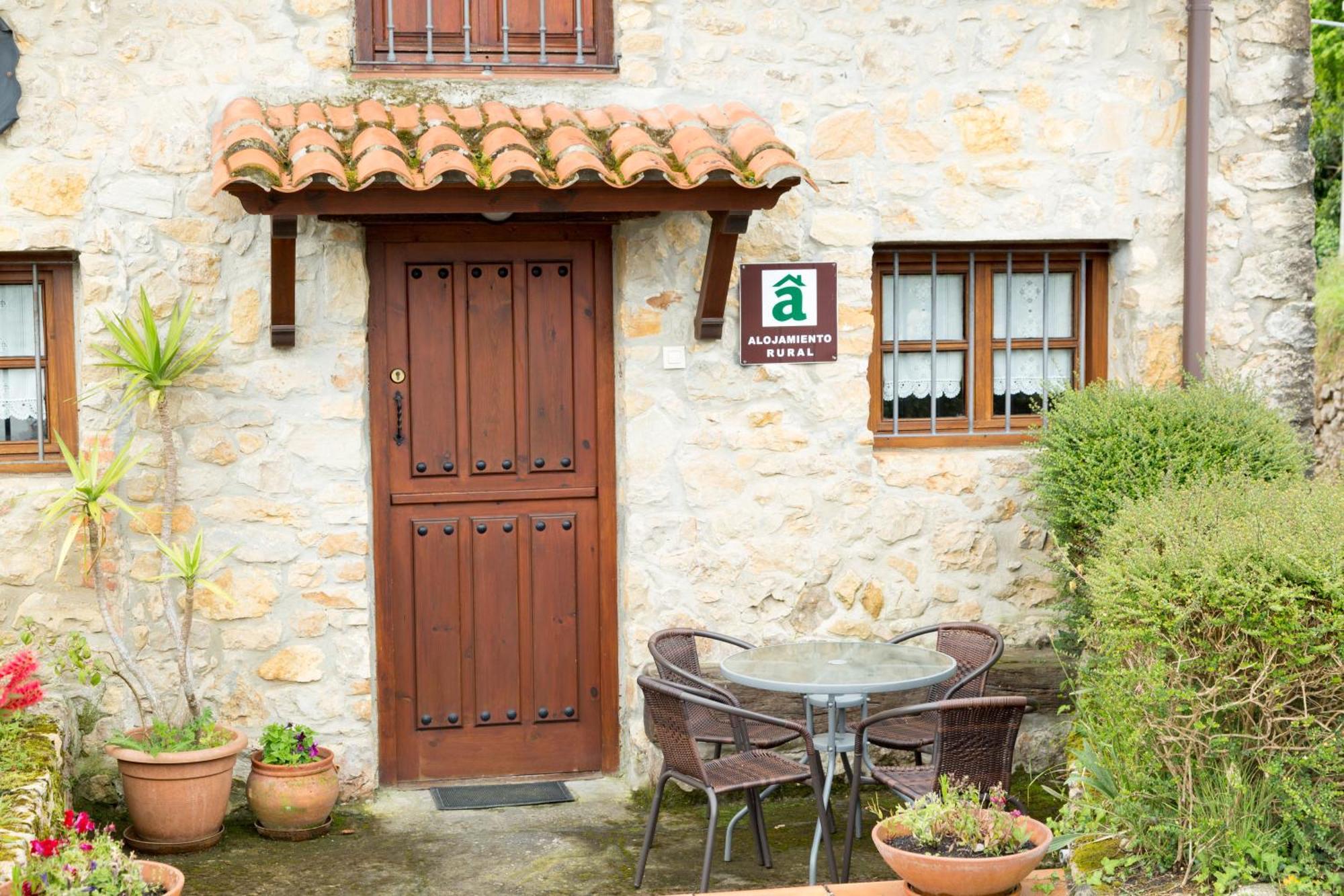 Viviendas Rurales Fuente Domingo Santillana del Mar Eksteriør billede